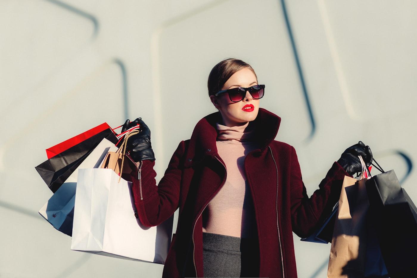 From house to market: outfits that survive a real day